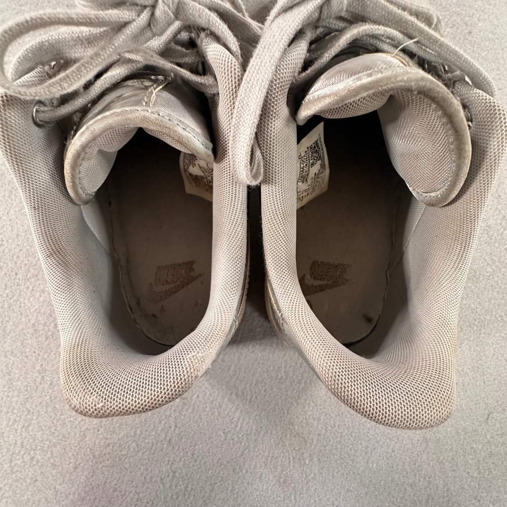Nike Air Force 1 SP Metallic Silver Chrome Low Top Sneakers CQ6566-001 Womens 8 - Picture 4 of 10
